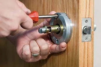 Tampa Lock And Locksmith Tampa, FL 813-261-6585