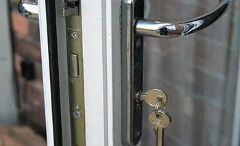 Tampa Lock And Locksmith Tampa, FL 813-261-6585